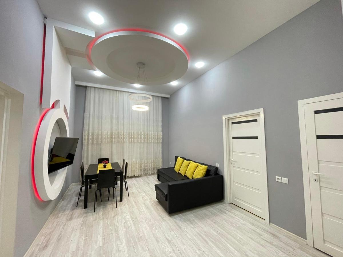 Deluxe Sapphire Residency - 4 Bedrooms Будапеща Екстериор снимка