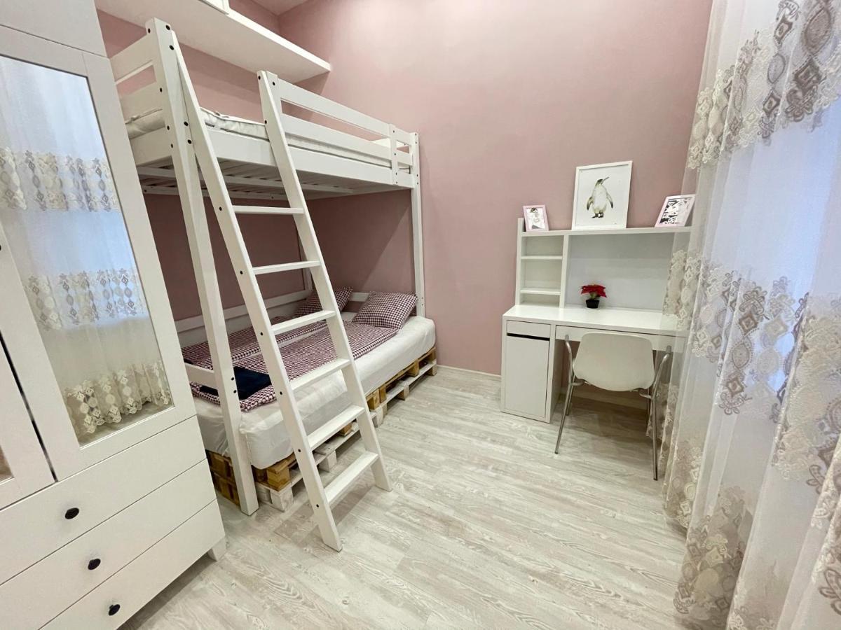 Deluxe Sapphire Residency - 4 Bedrooms Будапеща Екстериор снимка