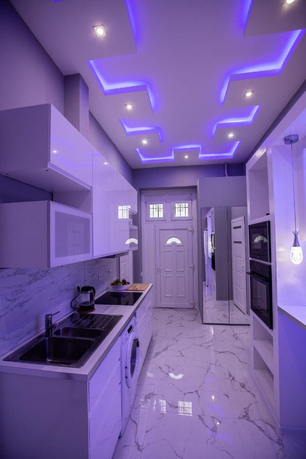 Deluxe Sapphire Residency - 4 Bedrooms Будапеща Екстериор снимка